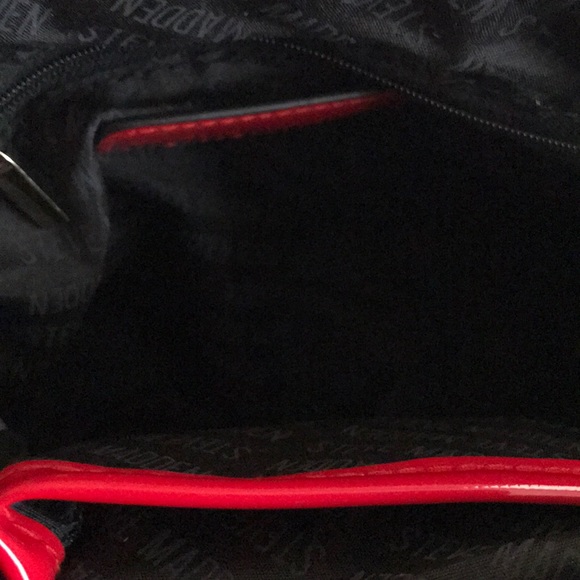 Steve Madden Patent Quilted Dome Crossbody Bag - Picture 5 of 5